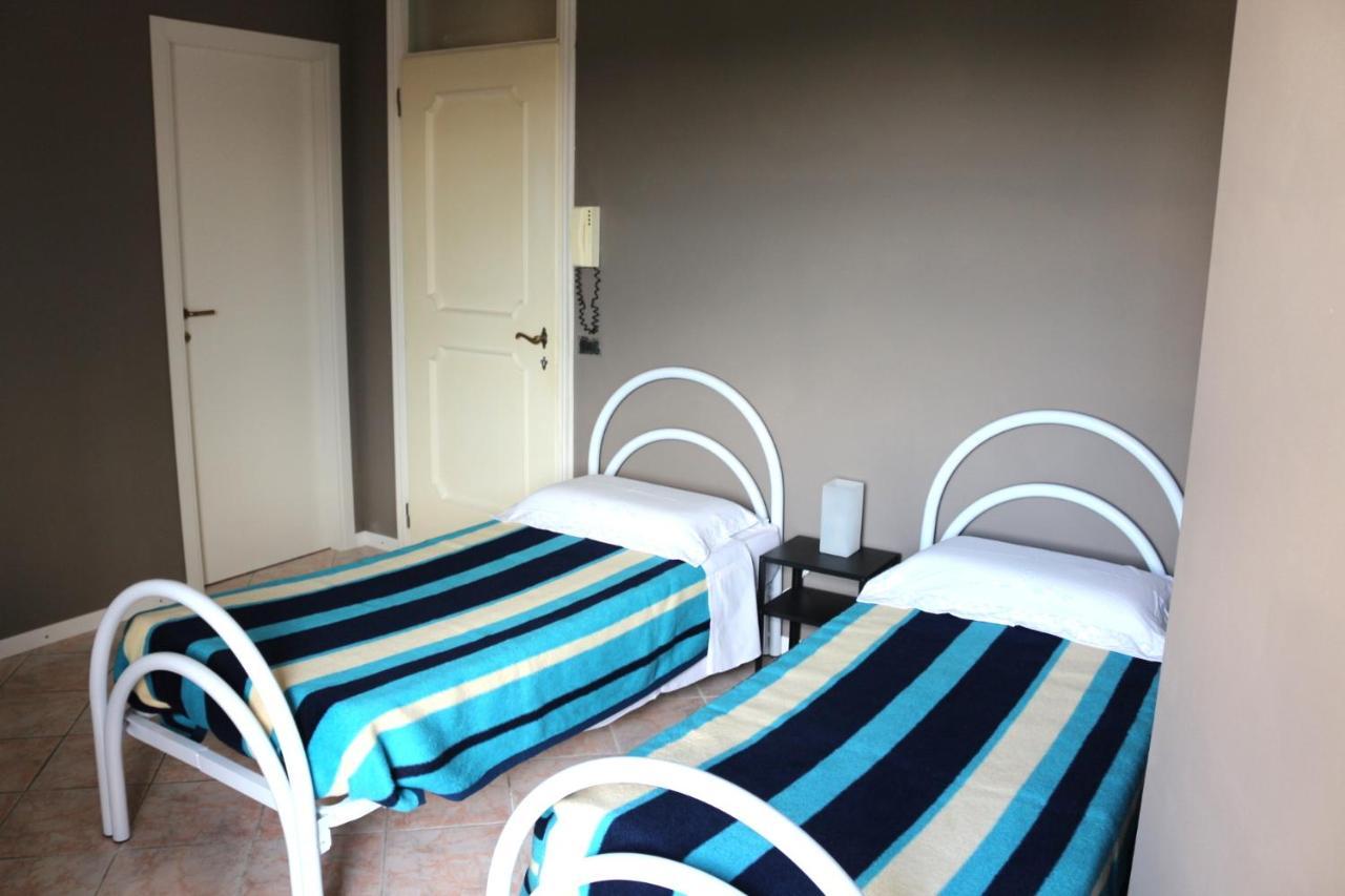 Easyroom Piovene Rocchette Exterior foto