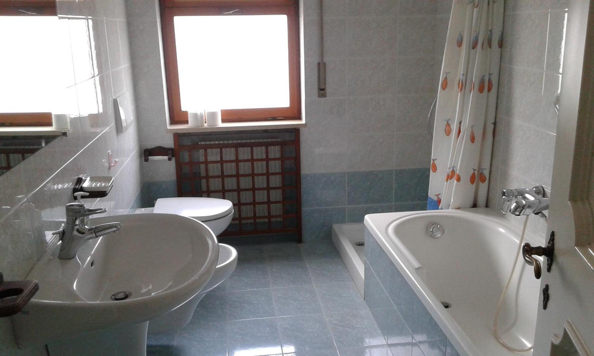 Easyroom Piovene Rocchette Exterior foto